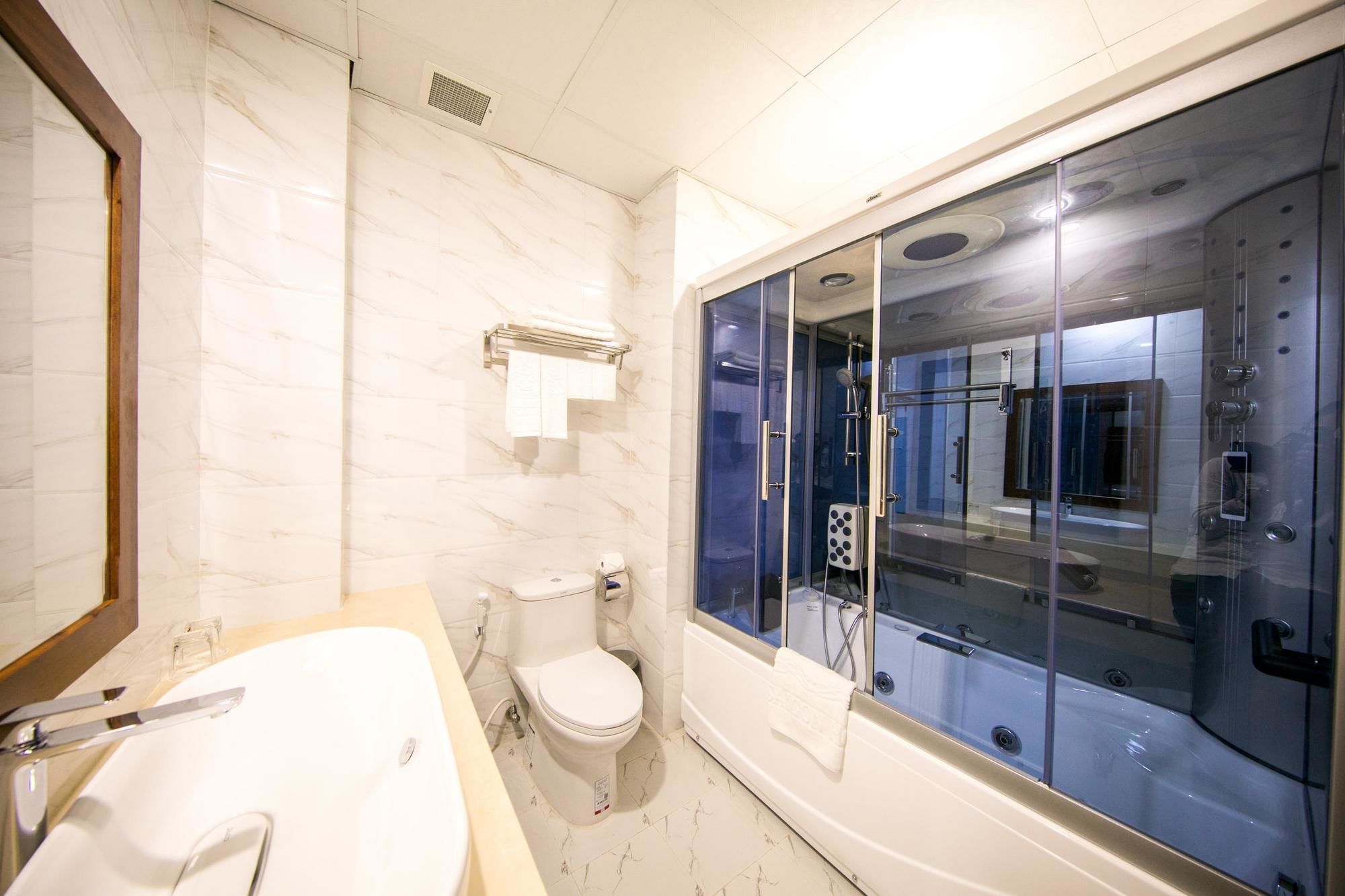 Le Saigon Hotel Ho Chi Minh Zewnętrze zdjęcie
